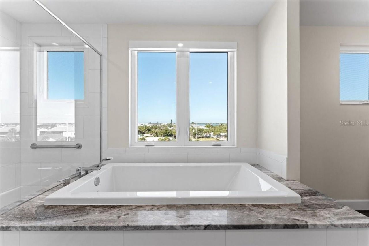 2708 N Beach Road, Unit 5, Englewood, FL 34223 Photo