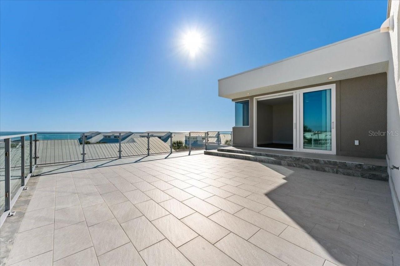 2708 N Beach Road, Unit 5, Englewood, FL 34223 Photo