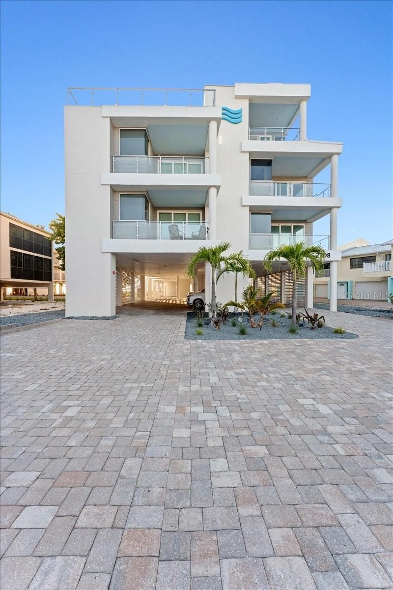 2708 N Beach Road, Unit 5, Englewood, FL 34223 Photo