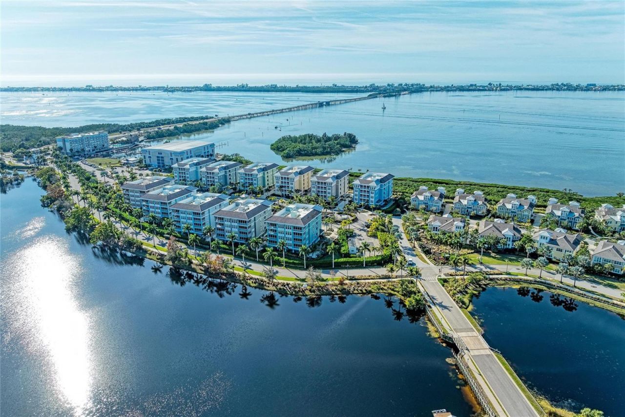 383 Aruba Circle, Unit 203, Bradenton, FL 34209 Photo