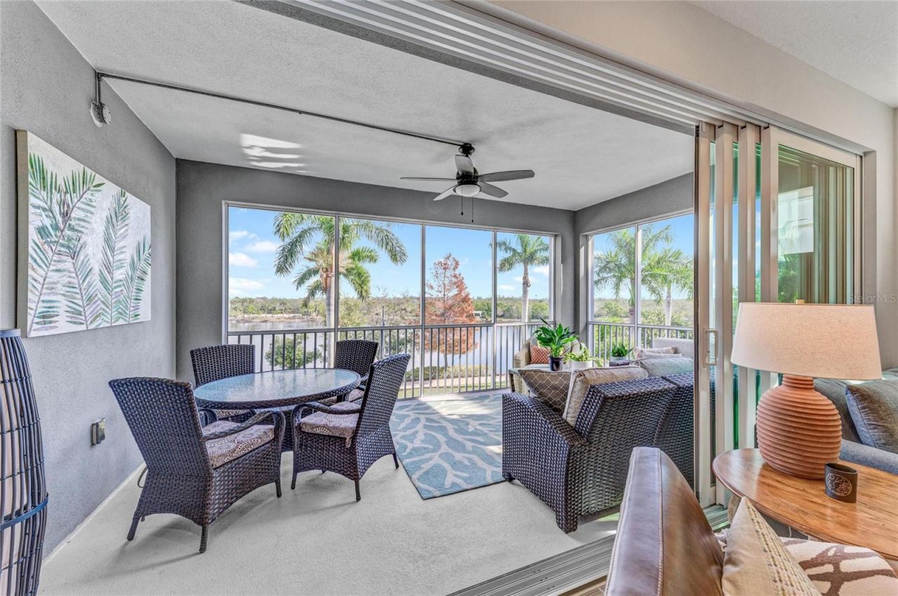 383 Aruba Circle, Unit 203, Bradenton, FL 34209 Photo