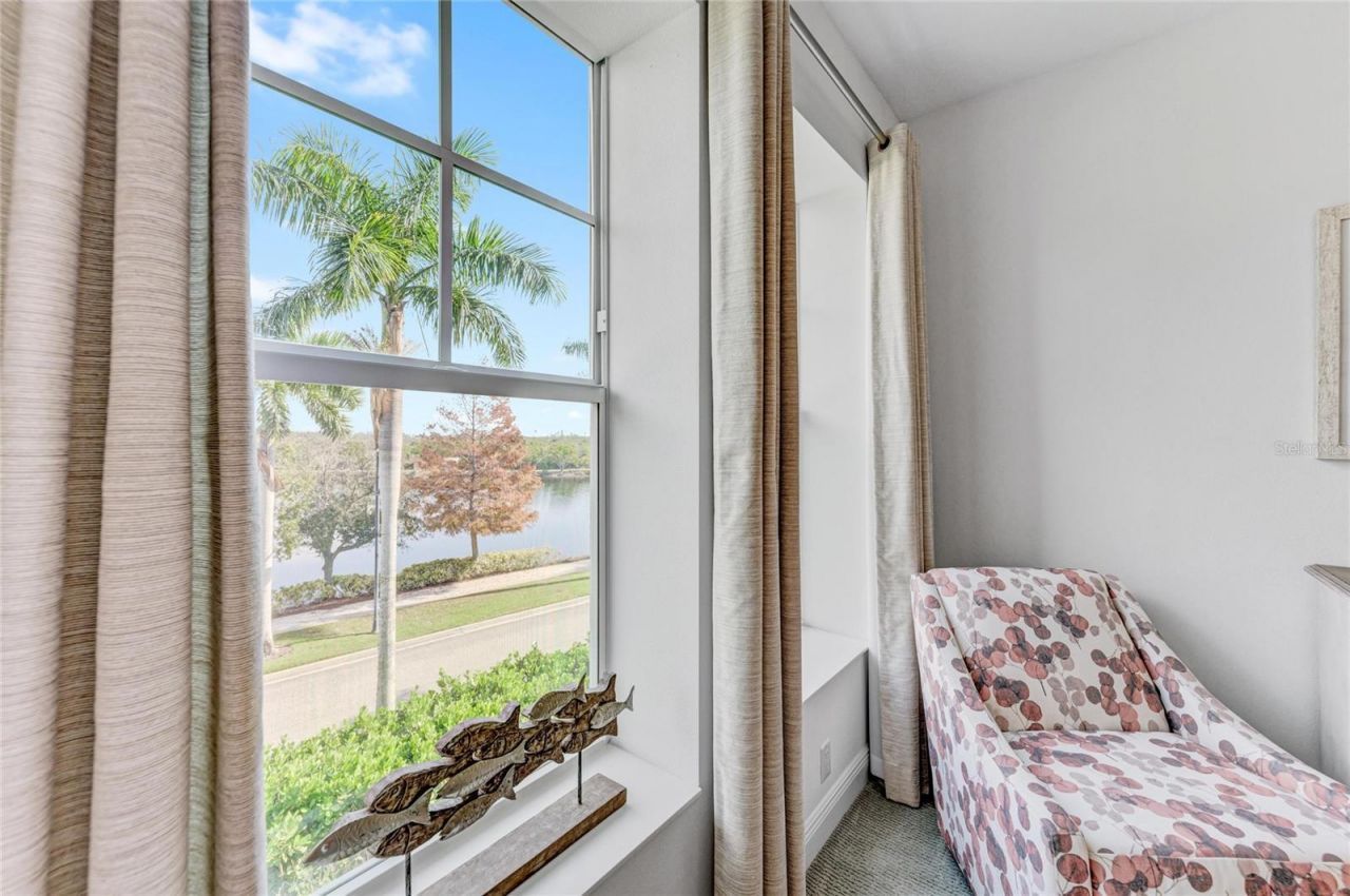 383 Aruba Circle, Unit 203, Bradenton, FL 34209 Photo