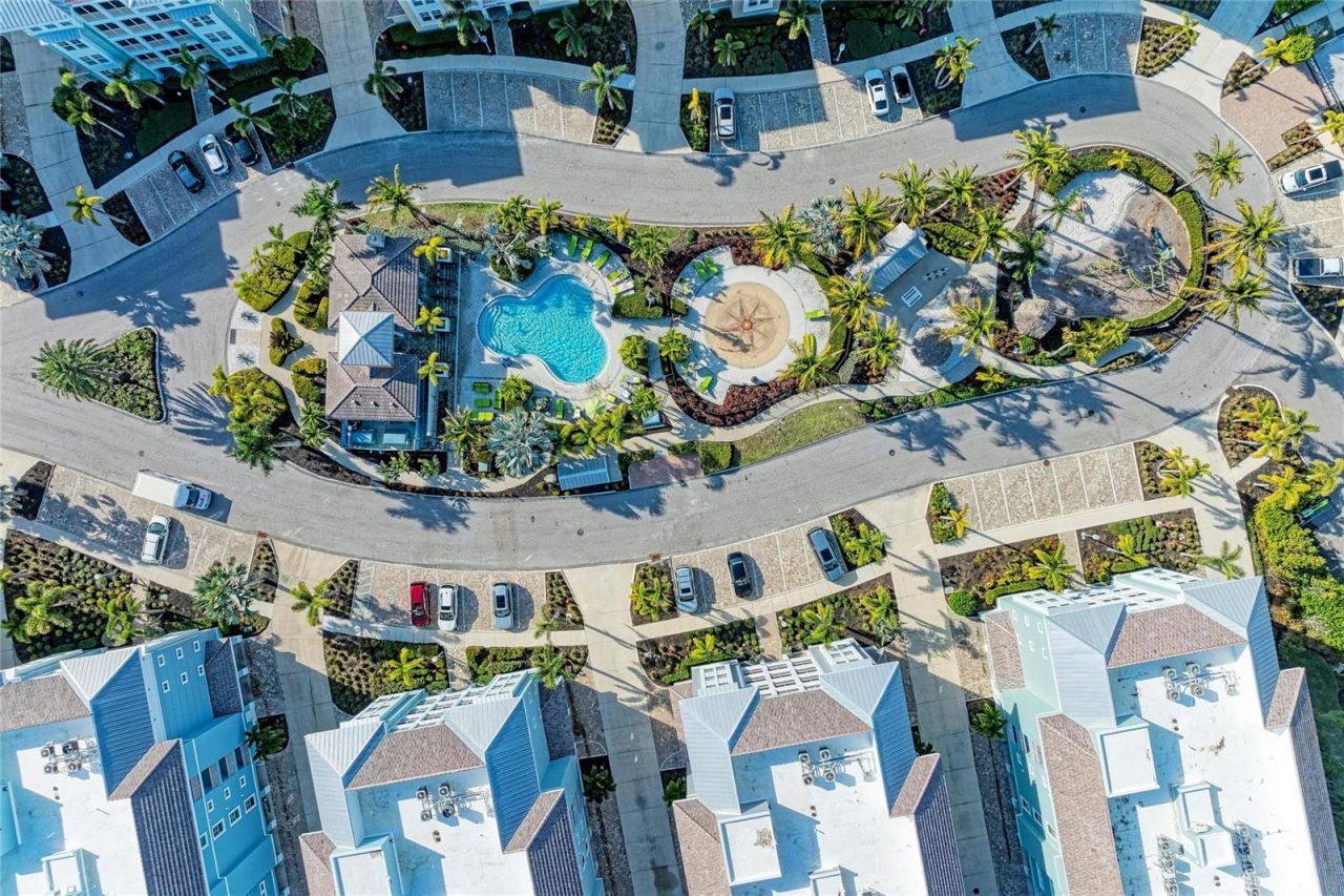 383 Aruba Circle, Unit 203, Bradenton, FL 34209 Photo