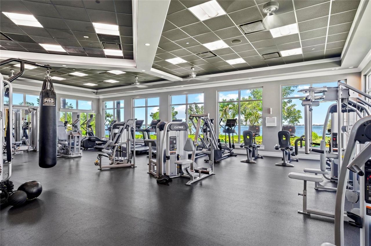 383 Aruba Circle, Unit 203, Bradenton, FL 34209 Photo