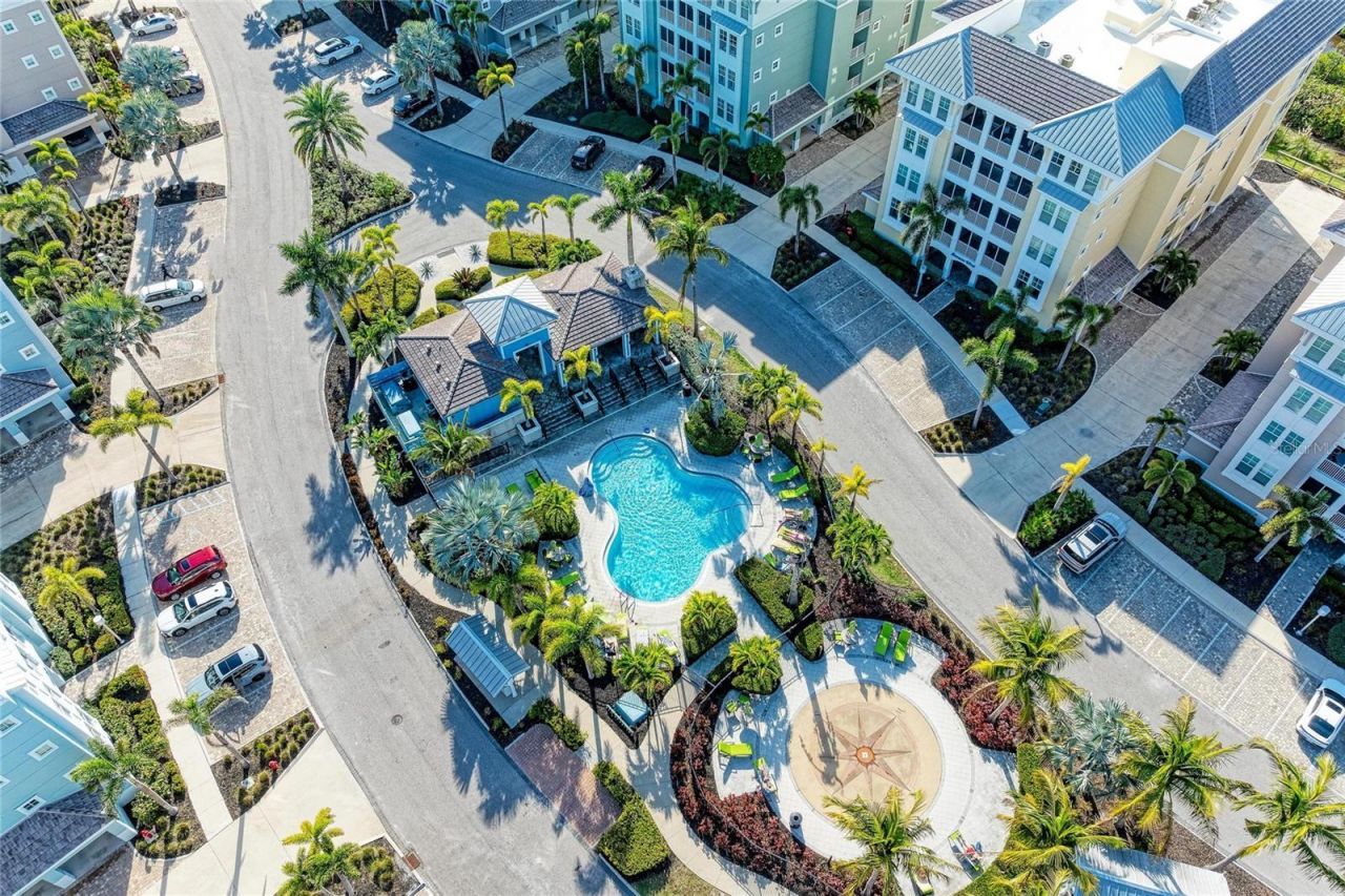 383 Aruba Circle, Unit 203, Bradenton, FL 34209 Photo