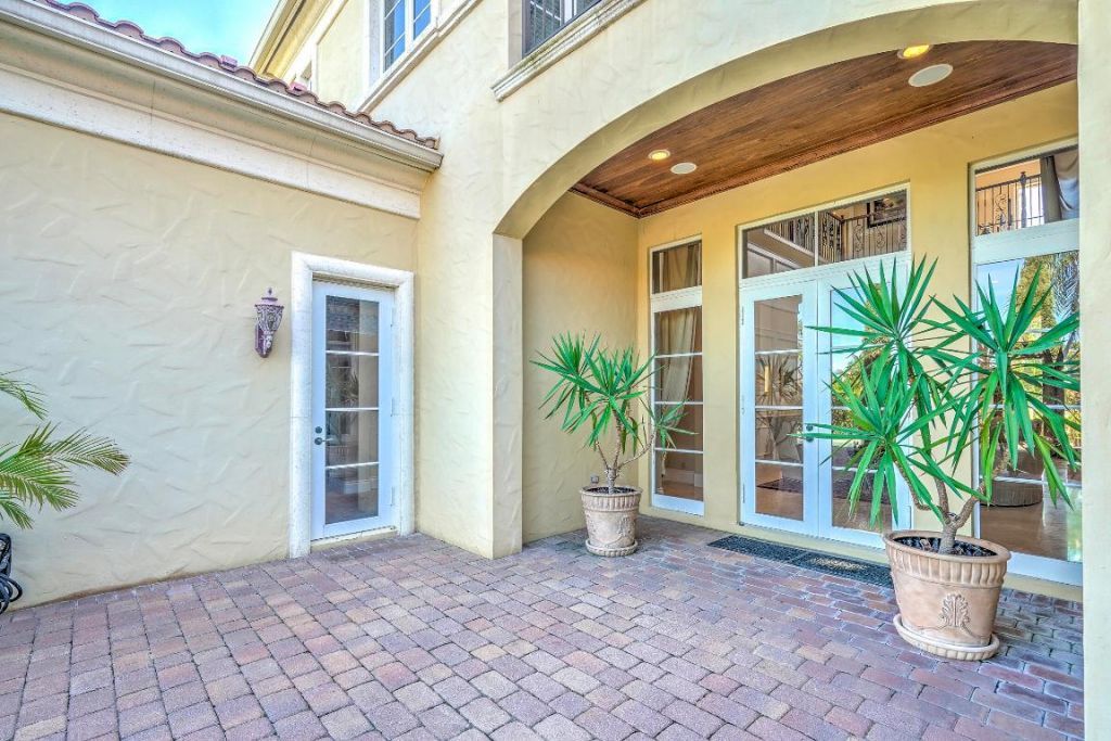 190 SE Bella Strano, Port Saint Lucie, FL 34984 Photo