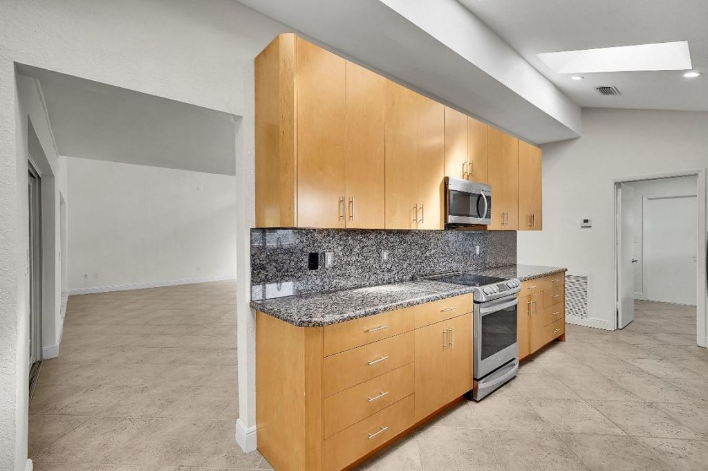 2617 NW 41st Street, Boca Raton, FL 33434 Photo