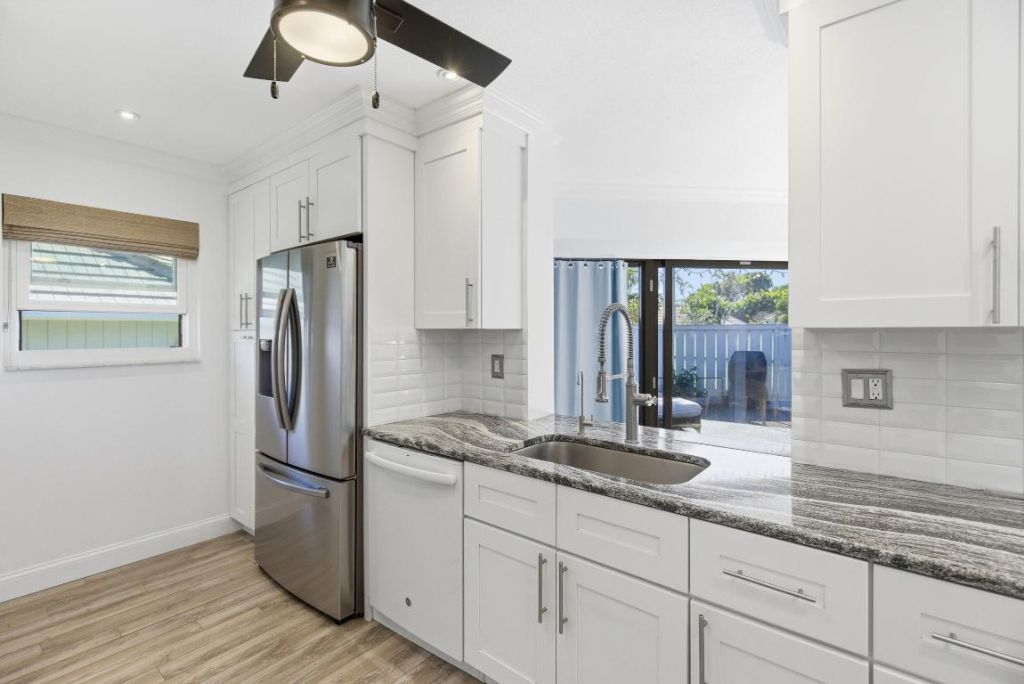 1127 E Seminole Avenue, Unit 24b, Jupiter, FL 33477 Photo