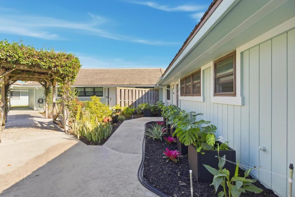 1127 E Seminole Avenue, Unit 24b, Jupiter, FL 33477 Photo