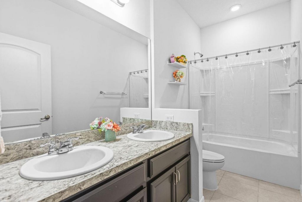 5681 NW Croton Avenue, Port Saint Lucie, FL 34986 Photo