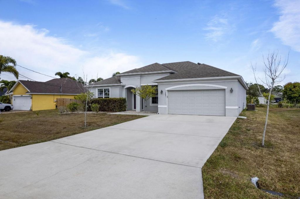 5681 NW Croton Avenue, Port Saint Lucie, FL 34986 Photo