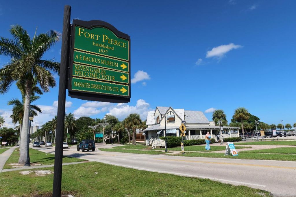 5681 NW Croton Avenue, Port Saint Lucie, FL 34986 Photo