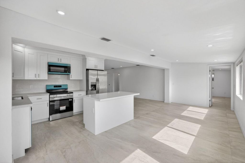 1120 Mango Isle, Fort Lauderdale, FL 33315 Photo