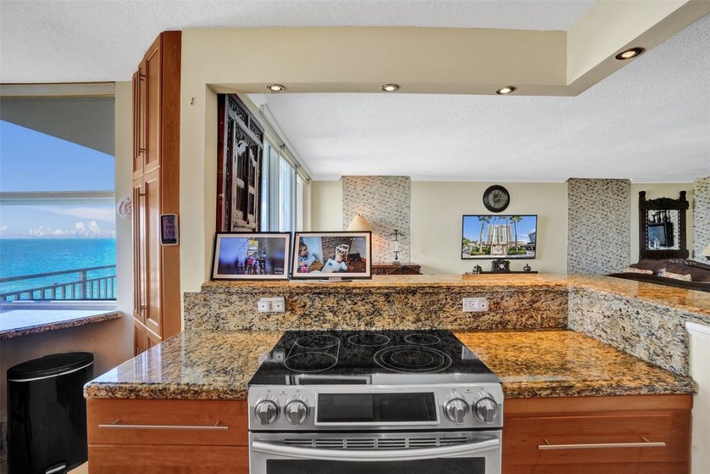 5200 N Ocean Boulevard, Unit 1408b, Lauderdale by the Sea, FL 33308 Photo