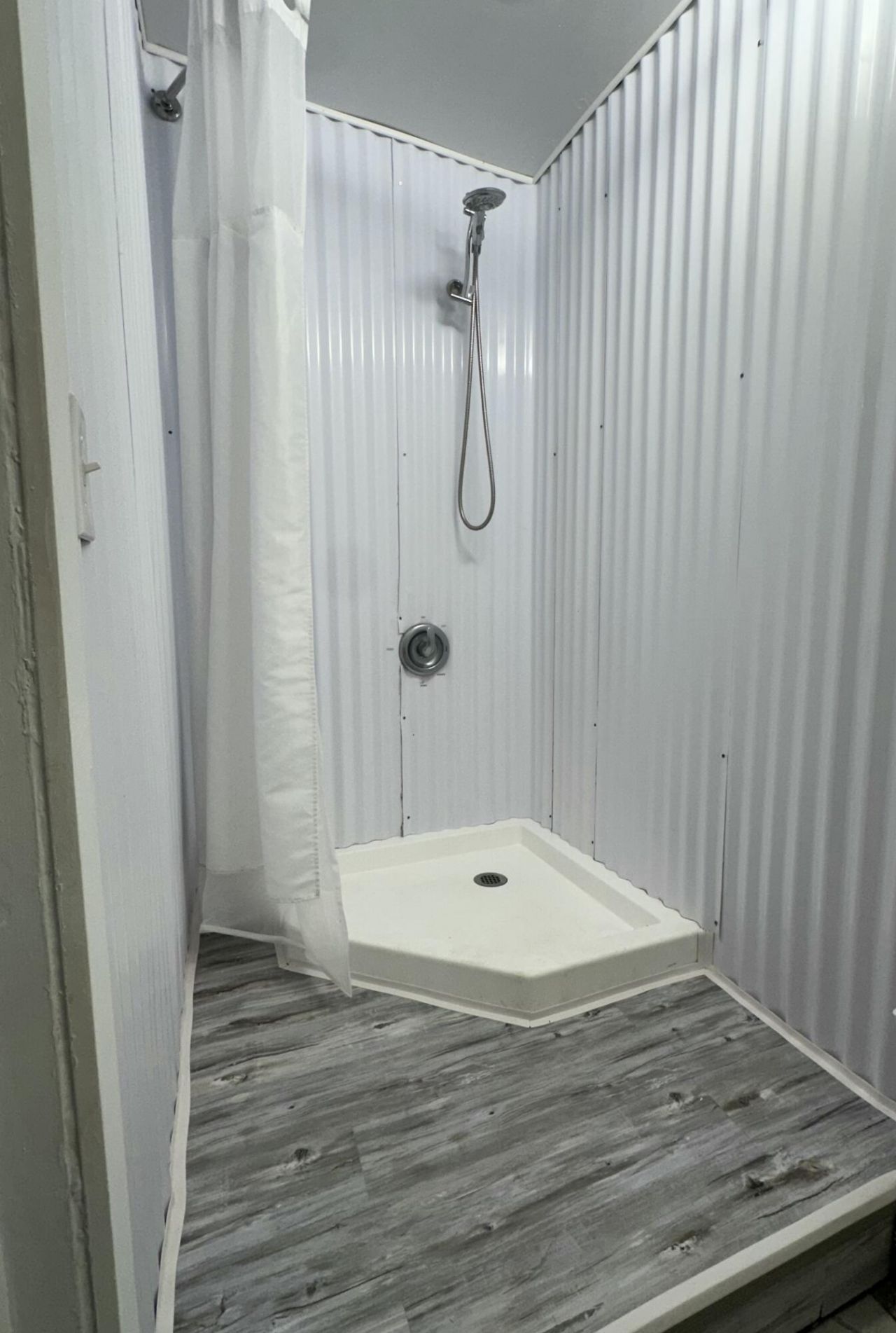 1986 Raina Street Photo 25