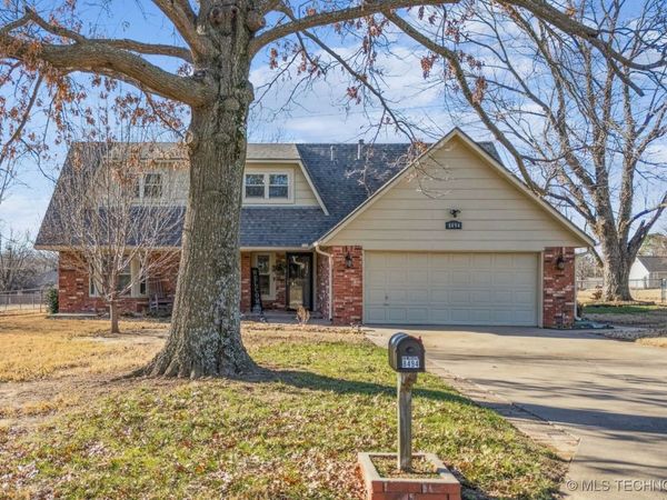 8494 S Murphree Drive, Broken Arrow, OK 74014