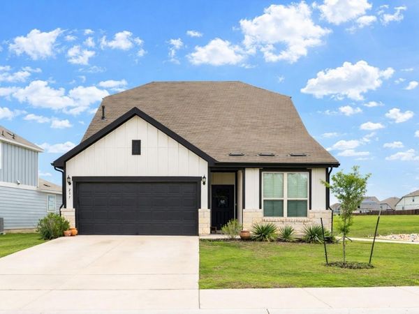 237 Sand Lily LN, Georgetown, TX 78626