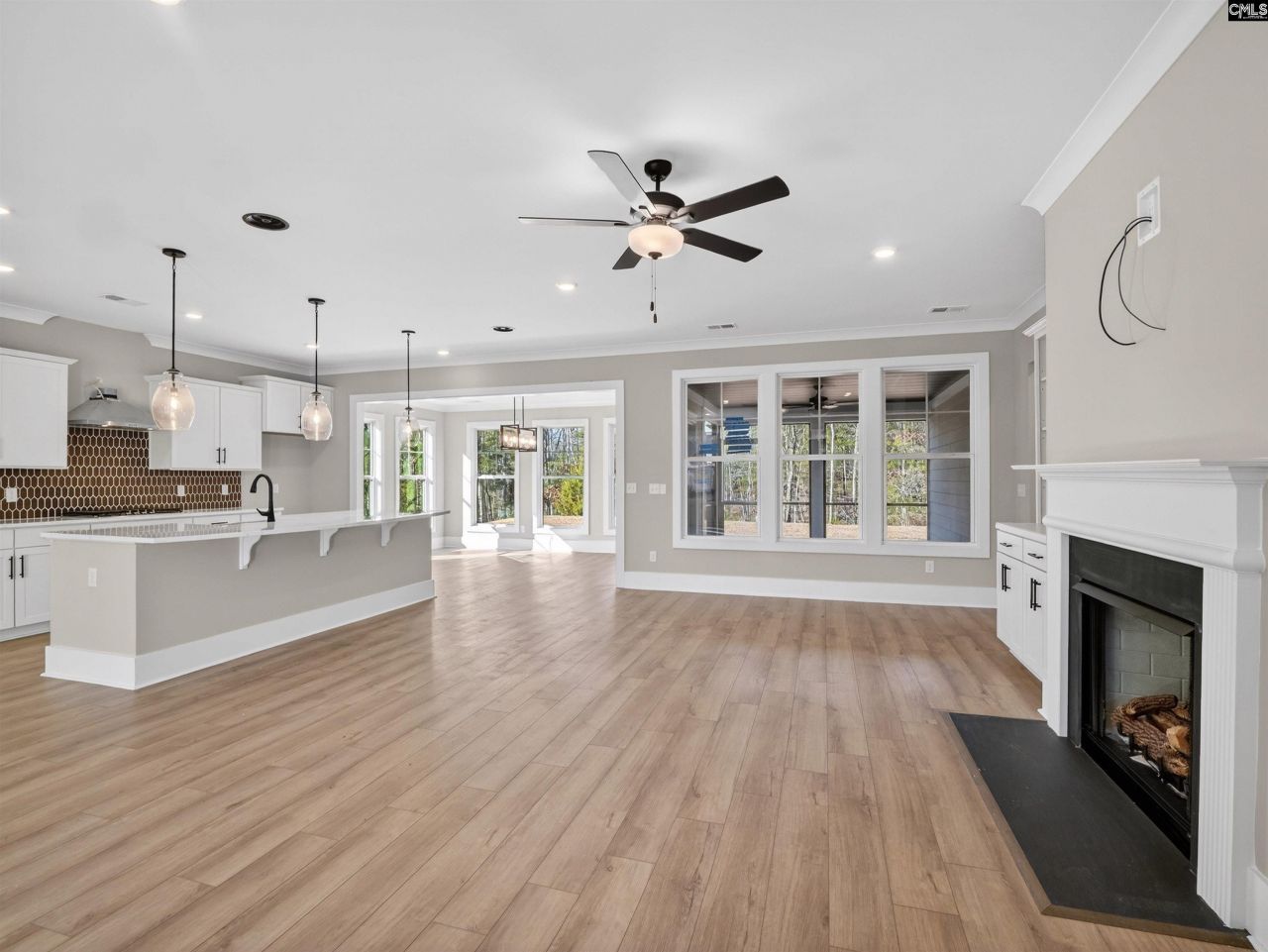 34 Elk Run Court Photo 6