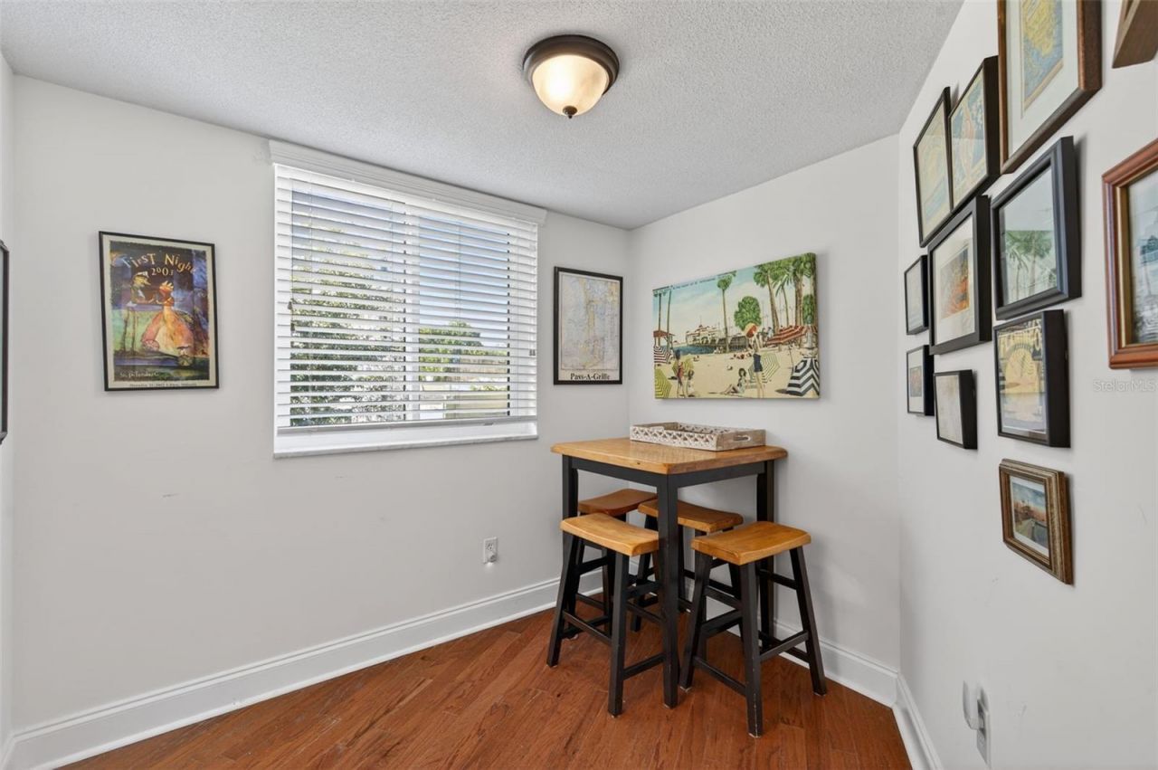 1200 N Shore Drive Ne, Unit 201 furnis, Saint Petersburg, FL 33701 Photo