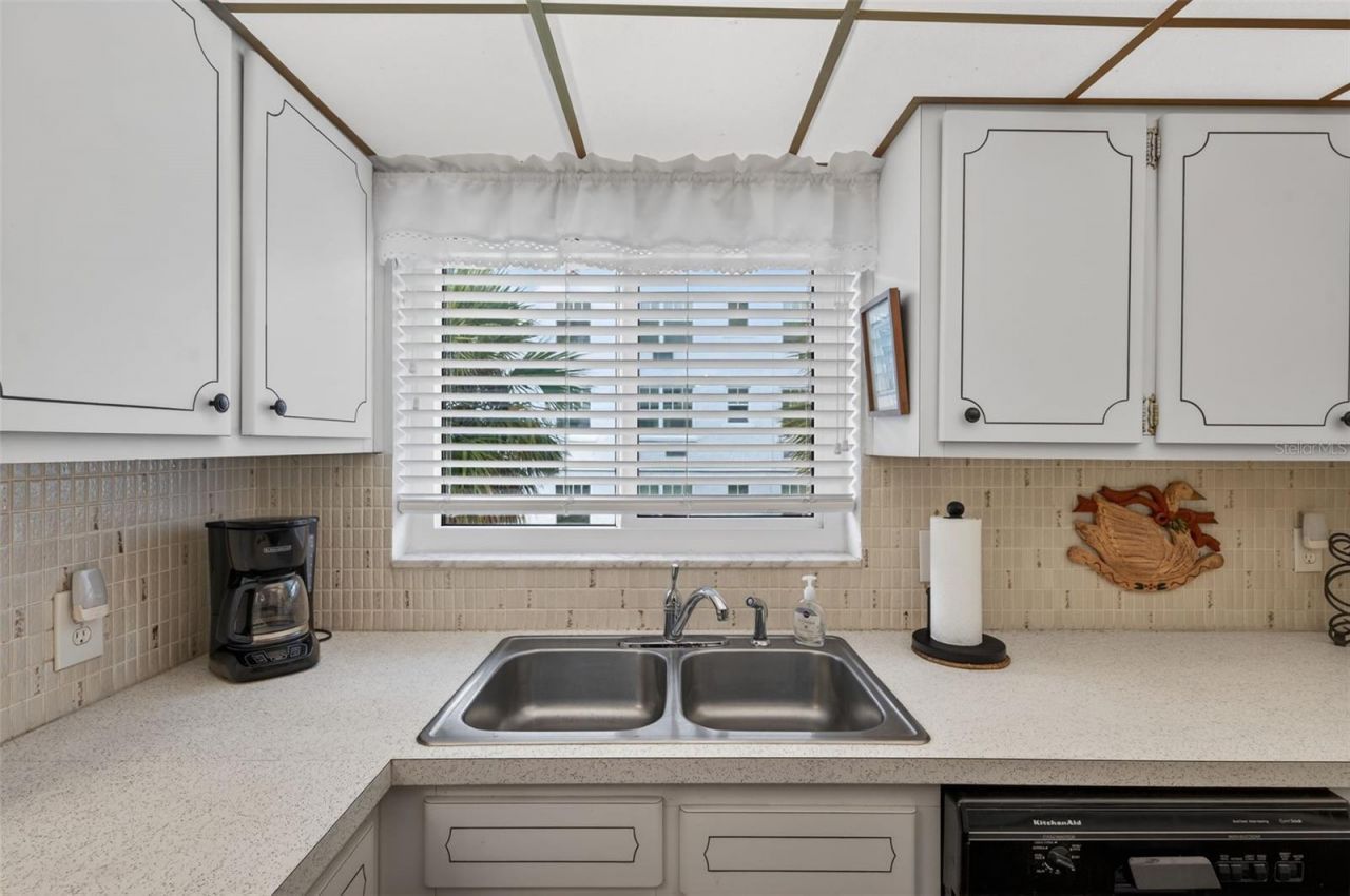 1200 N Shore Drive Ne, Unit 201 furnis, Saint Petersburg, FL 33701 Photo