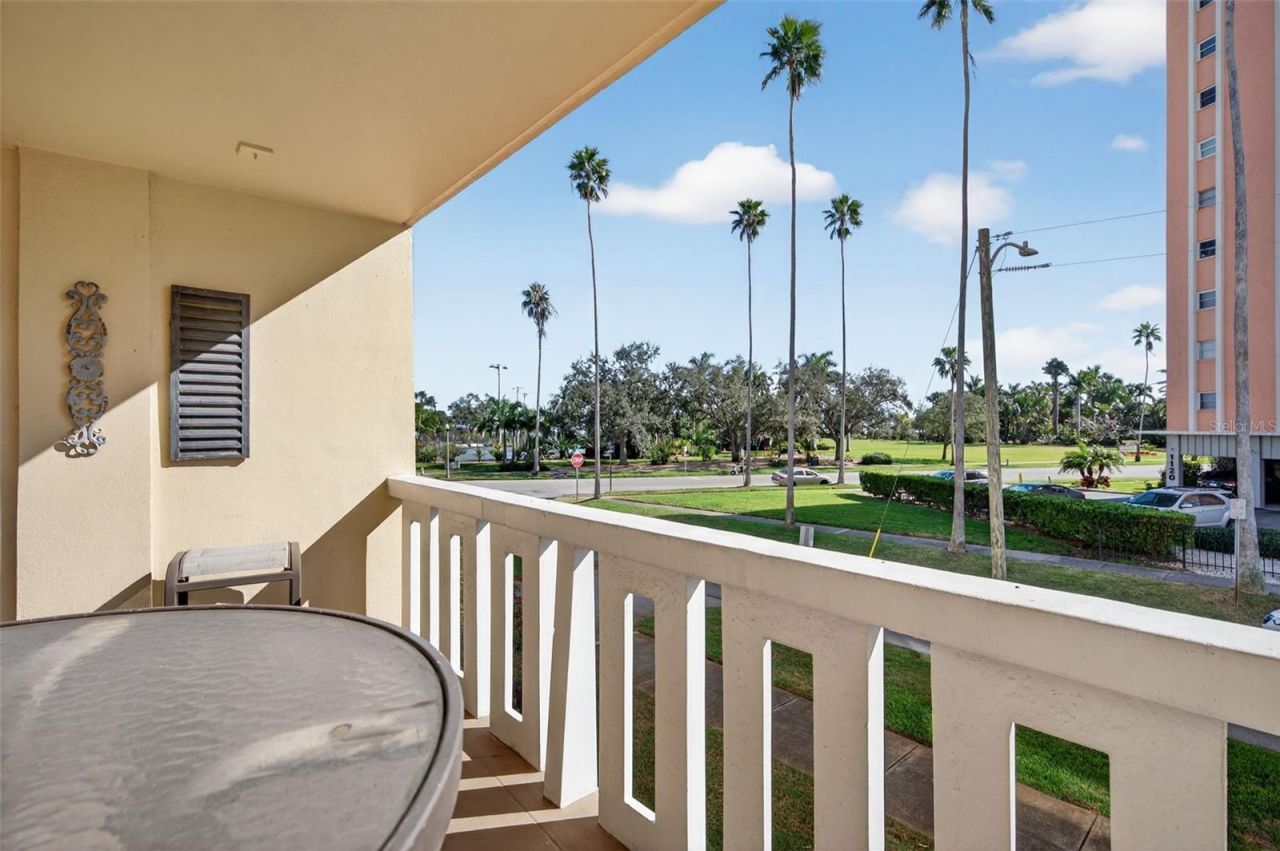 1200 N Shore Drive Ne, Unit 201 furnis, Saint Petersburg, FL 33701 Photo