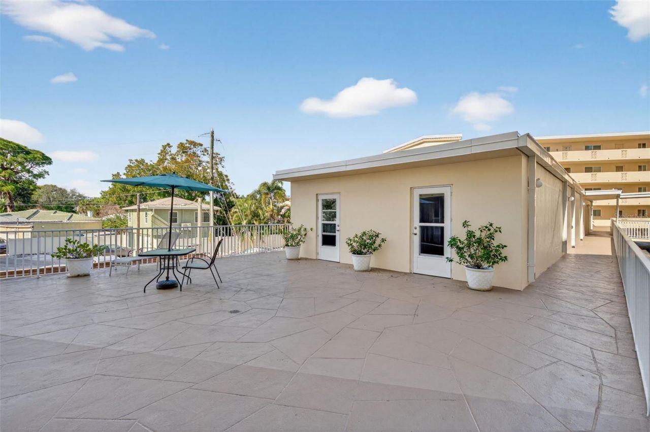 1200 N Shore Drive Ne, Unit 201 furnis, Saint Petersburg, FL 33701 Photo