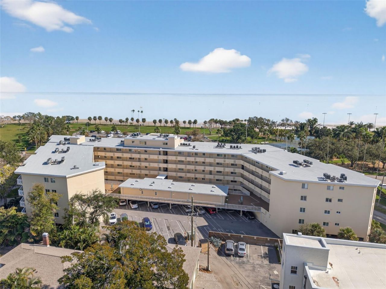 1200 N Shore Drive Ne, Unit 201 furnis, Saint Petersburg, FL 33701 Photo