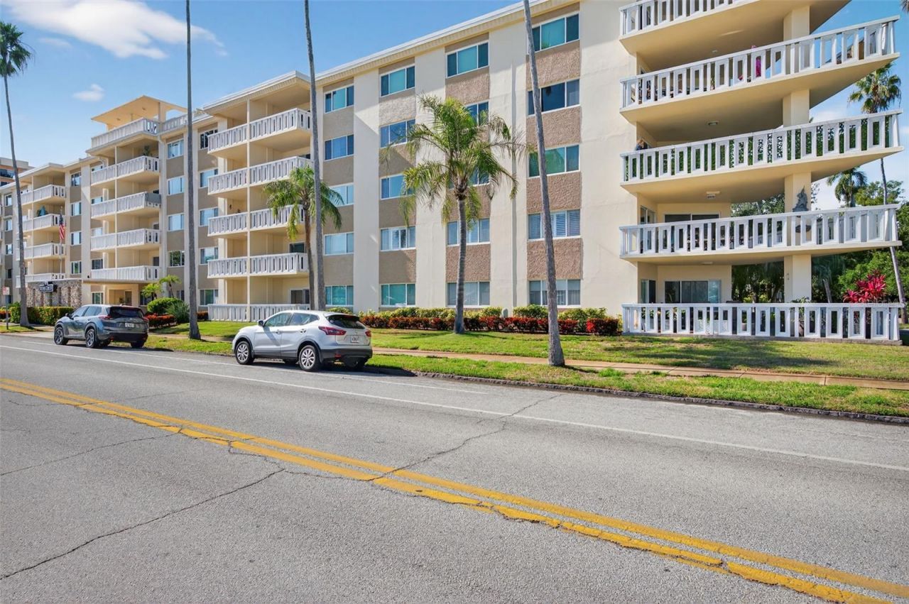 1200 N Shore Drive Ne, Unit 201 furnis, Saint Petersburg, FL 33701 Photo