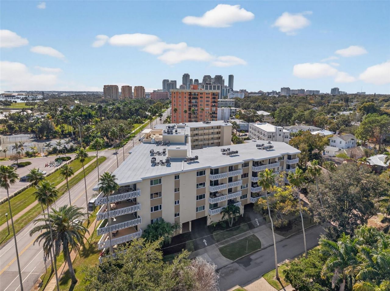 1200 N Shore Drive Ne, Unit 201 furnis, Saint Petersburg, FL 33701 Photo