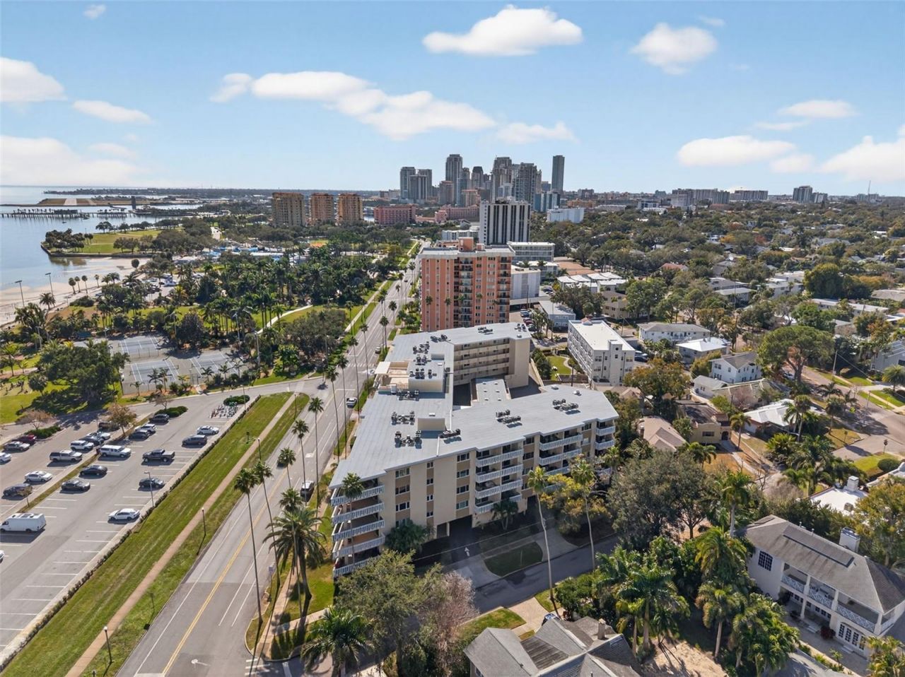 1200 N Shore Drive Ne, Unit 201 furnis, Saint Petersburg, FL 33701 Photo