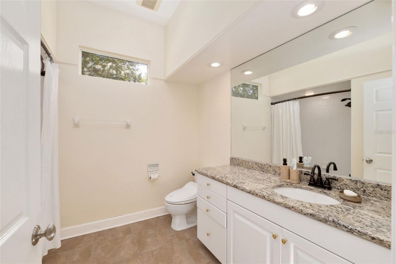 1821 SW 110th Street, Gainesville, FL 32607 Photo