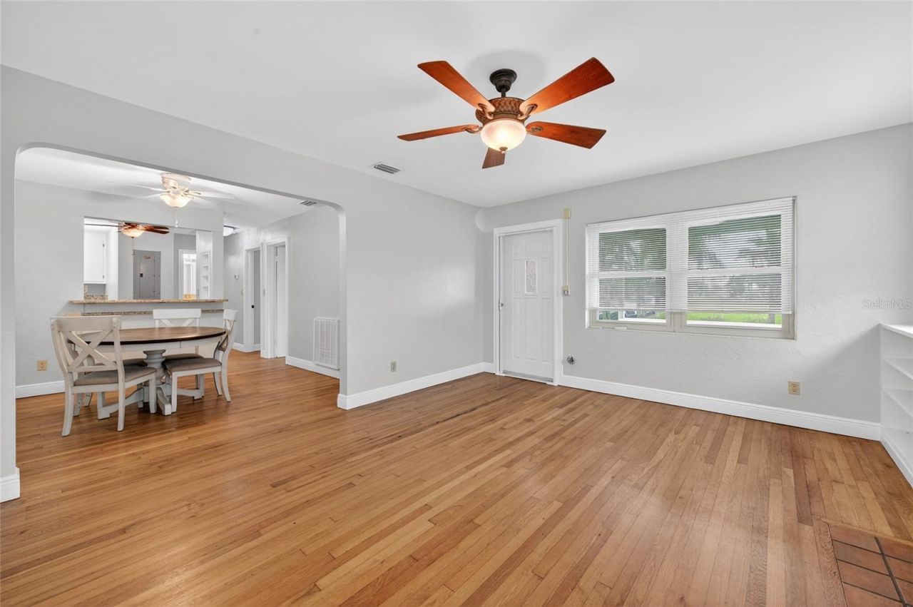 2100 S Peninsula Drive, Daytona Beach, FL 32118 Photo