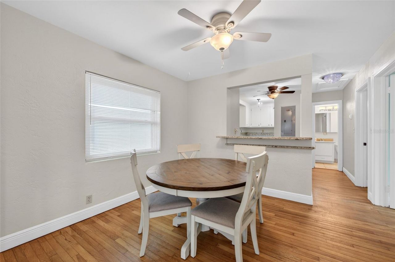 2100 S Peninsula Drive, Daytona Beach, FL 32118 Photo