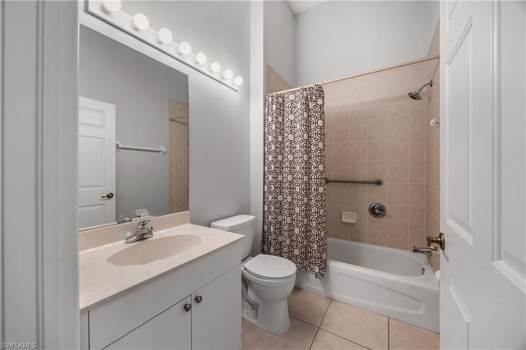 9882 El Greco Cir, Bonita Springs, FL 34135 Photo