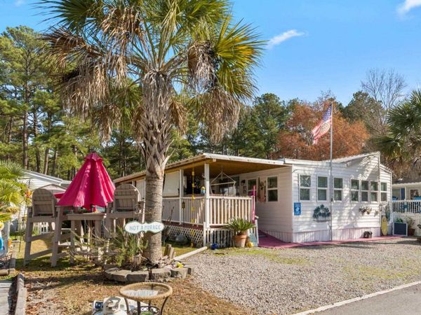 613 5th Ave. S, Myrtle Beach, SC 29577