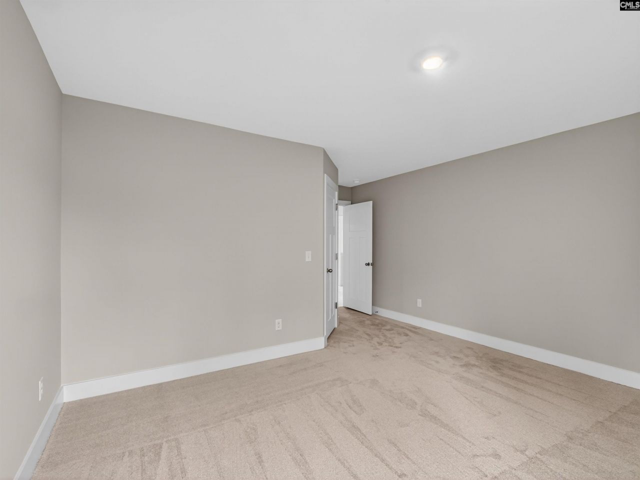 28 Elk Run Court Photo 33