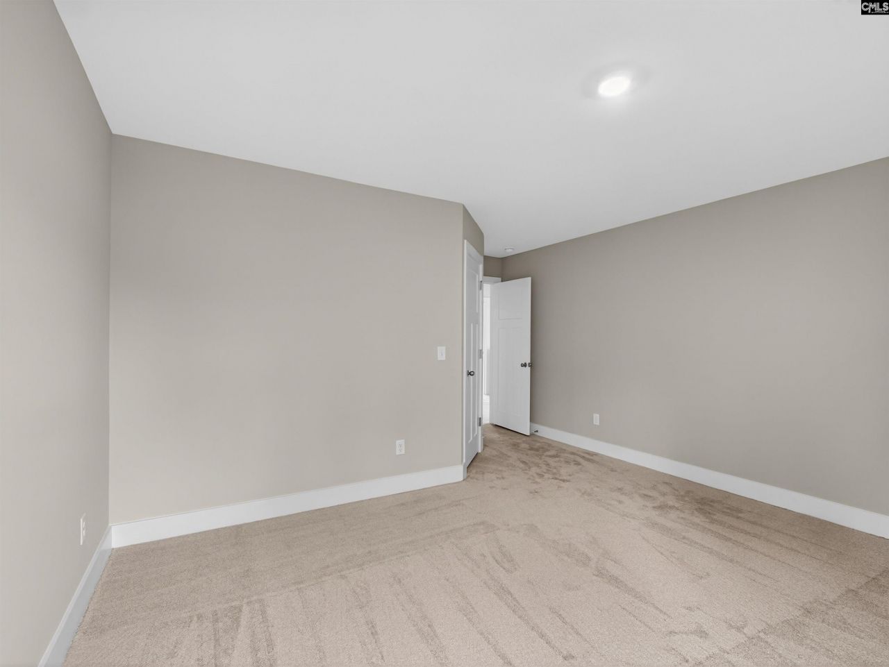 28 Elk Run Court Photo 34