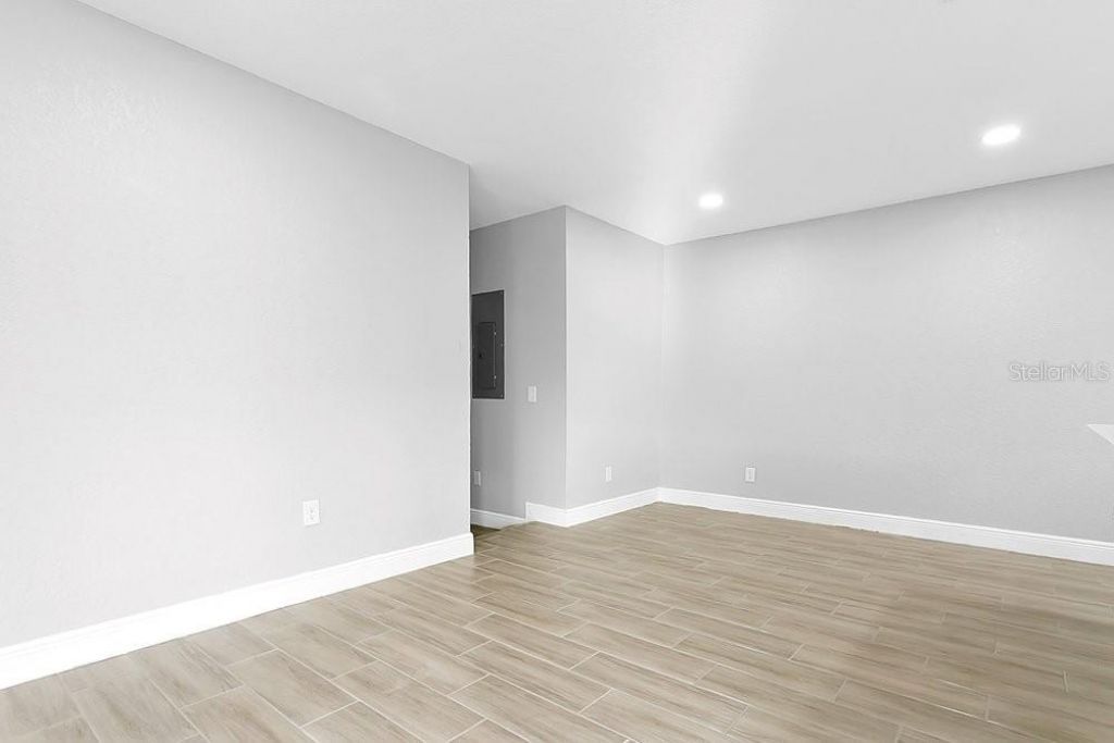 4823 Kathy Jo Terrace, Orlando, FL 32808 Photo