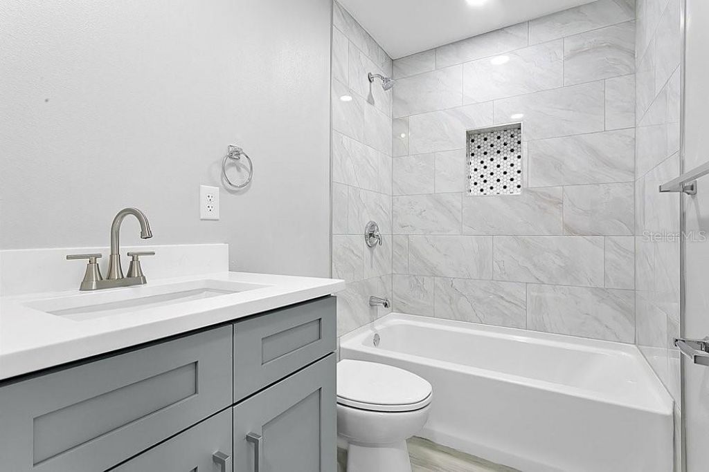 4823 Kathy Jo Terrace, Orlando, FL 32808 Photo