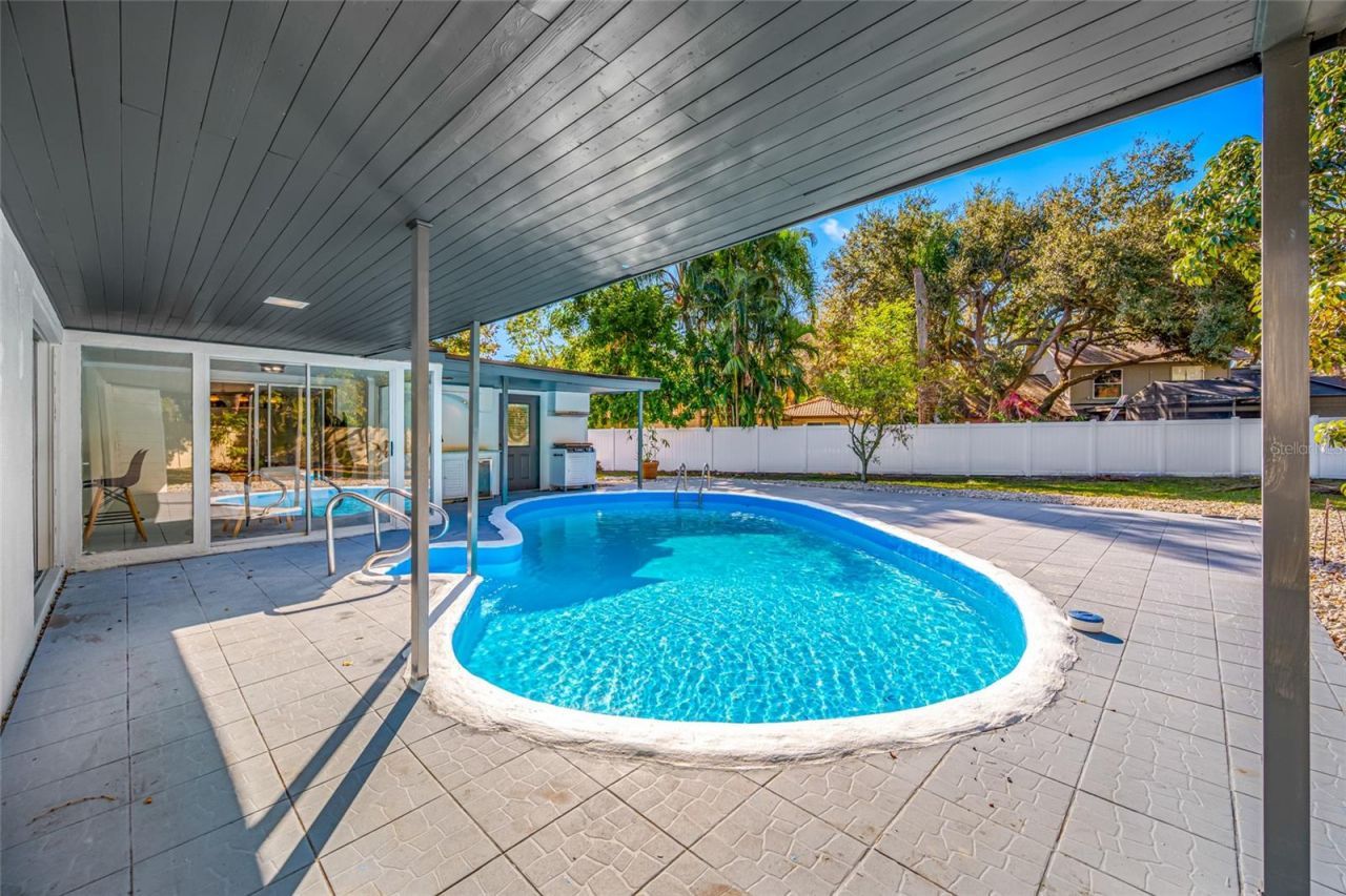 1932 Oro Court, Clearwater, FL 33764 Photo