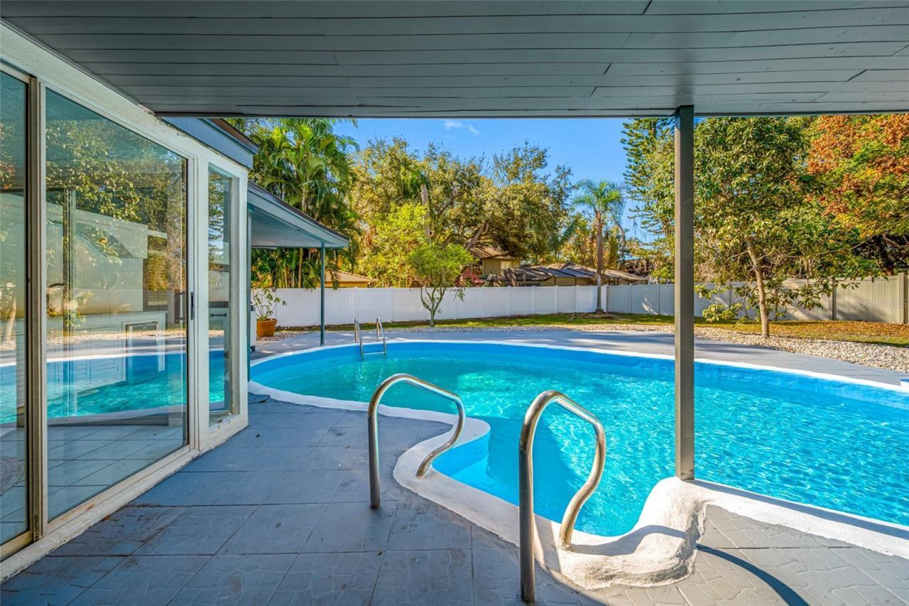 1932 Oro Court, Clearwater, FL 33764 Photo