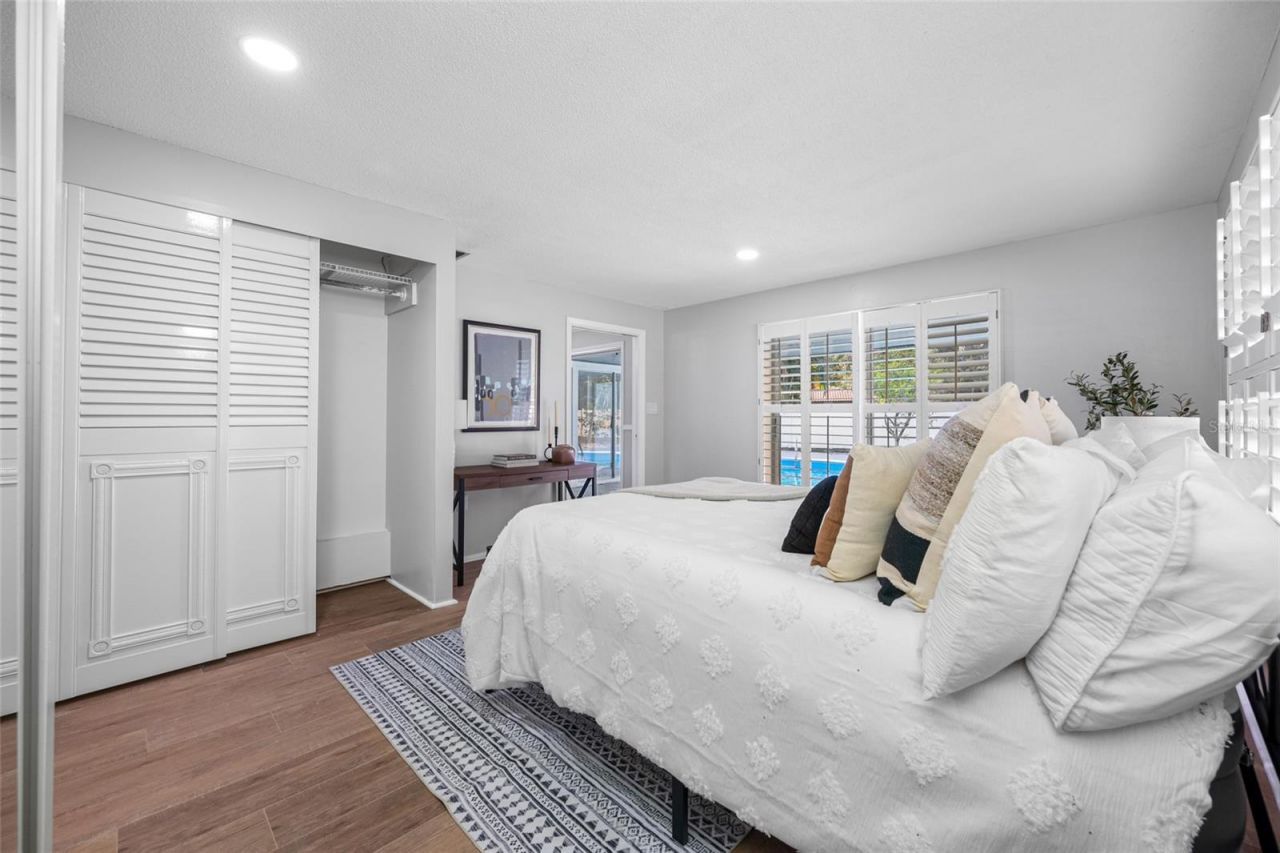 1932 Oro Court, Clearwater, FL 33764 Photo