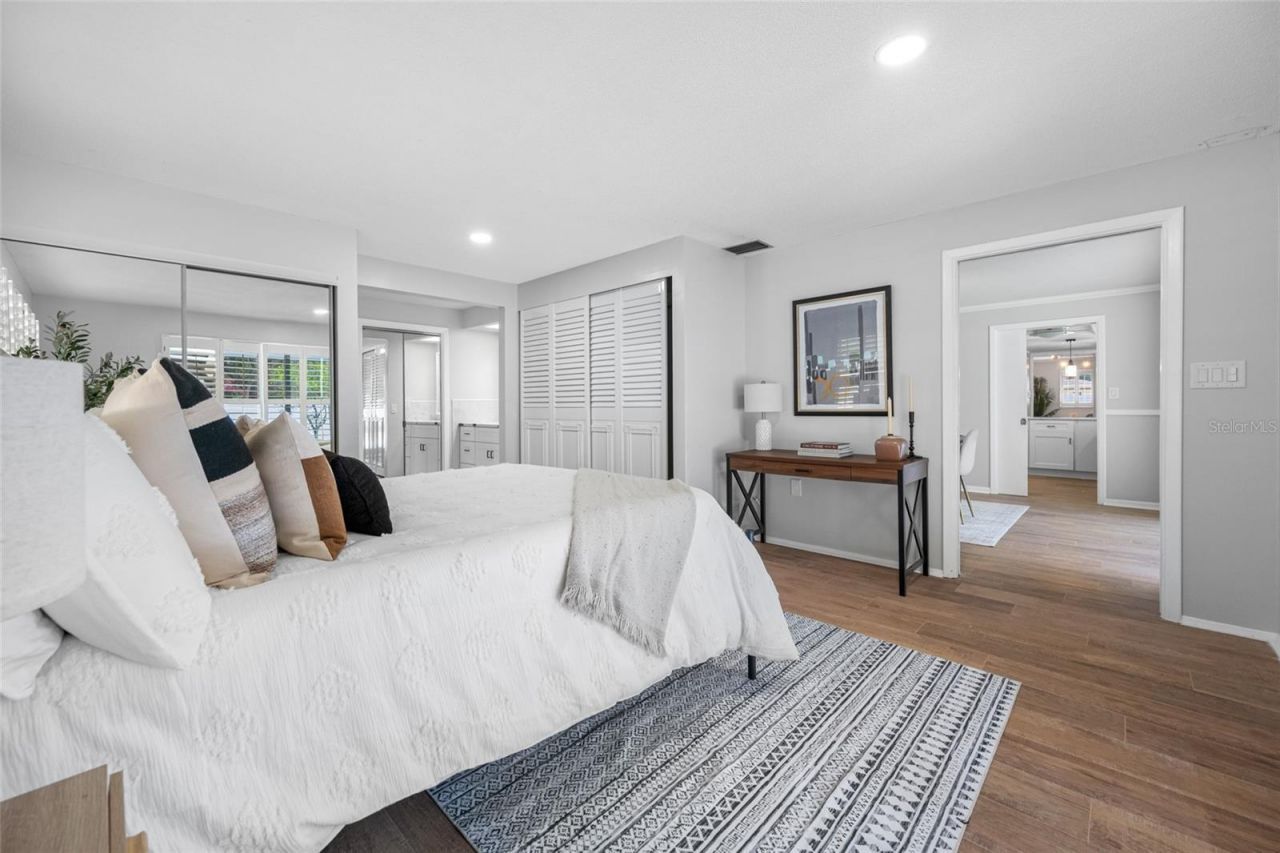 1932 Oro Court, Clearwater, FL 33764 Photo