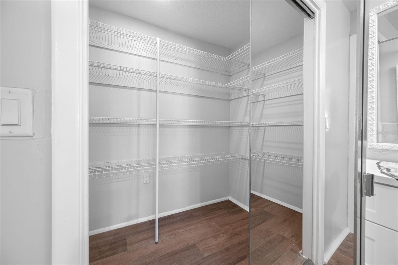 1932 Oro Court, Clearwater, FL 33764 Photo