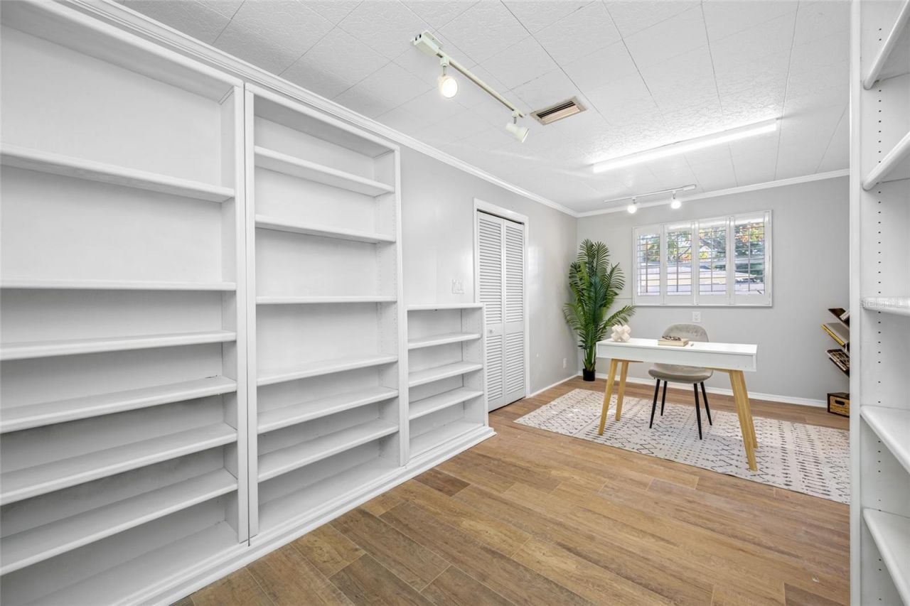 1932 Oro Court, Clearwater, FL 33764 Photo