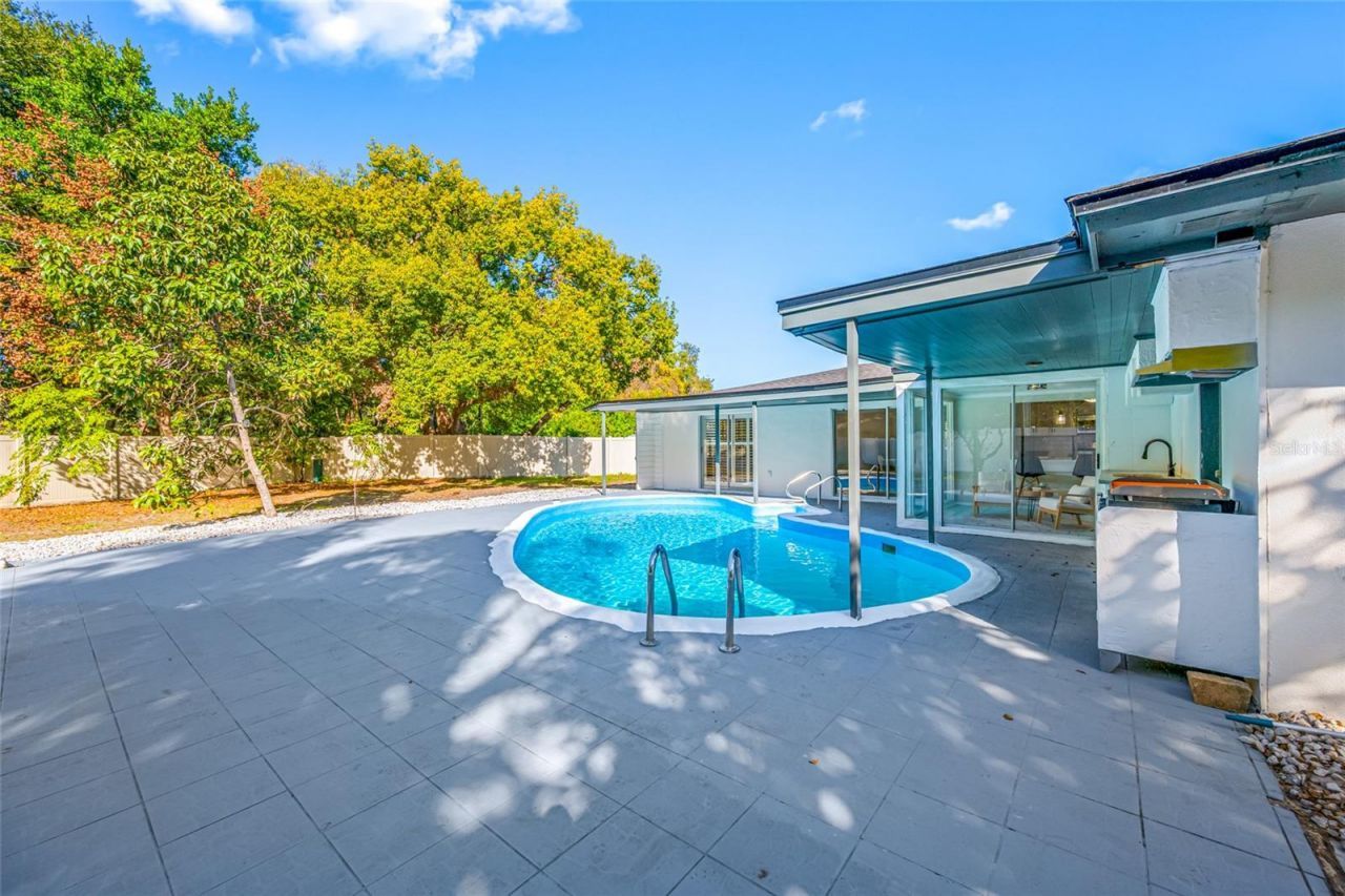 1932 Oro Court, Clearwater, FL 33764 Photo