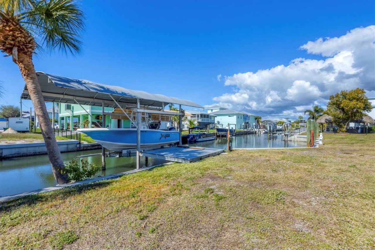 10484 Raymond Street, Englewood, FL 34224 Photo