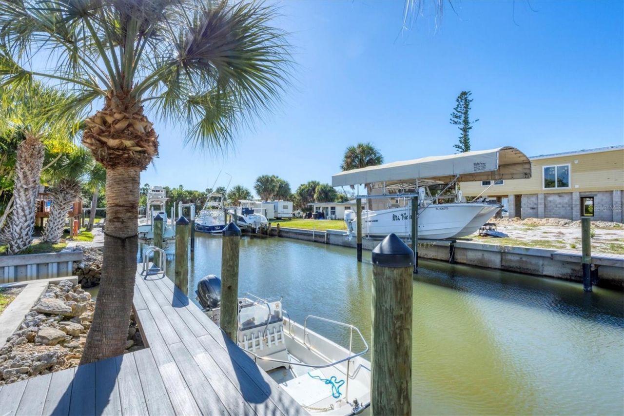 10484 Raymond Street, Englewood, FL 34224 Photo