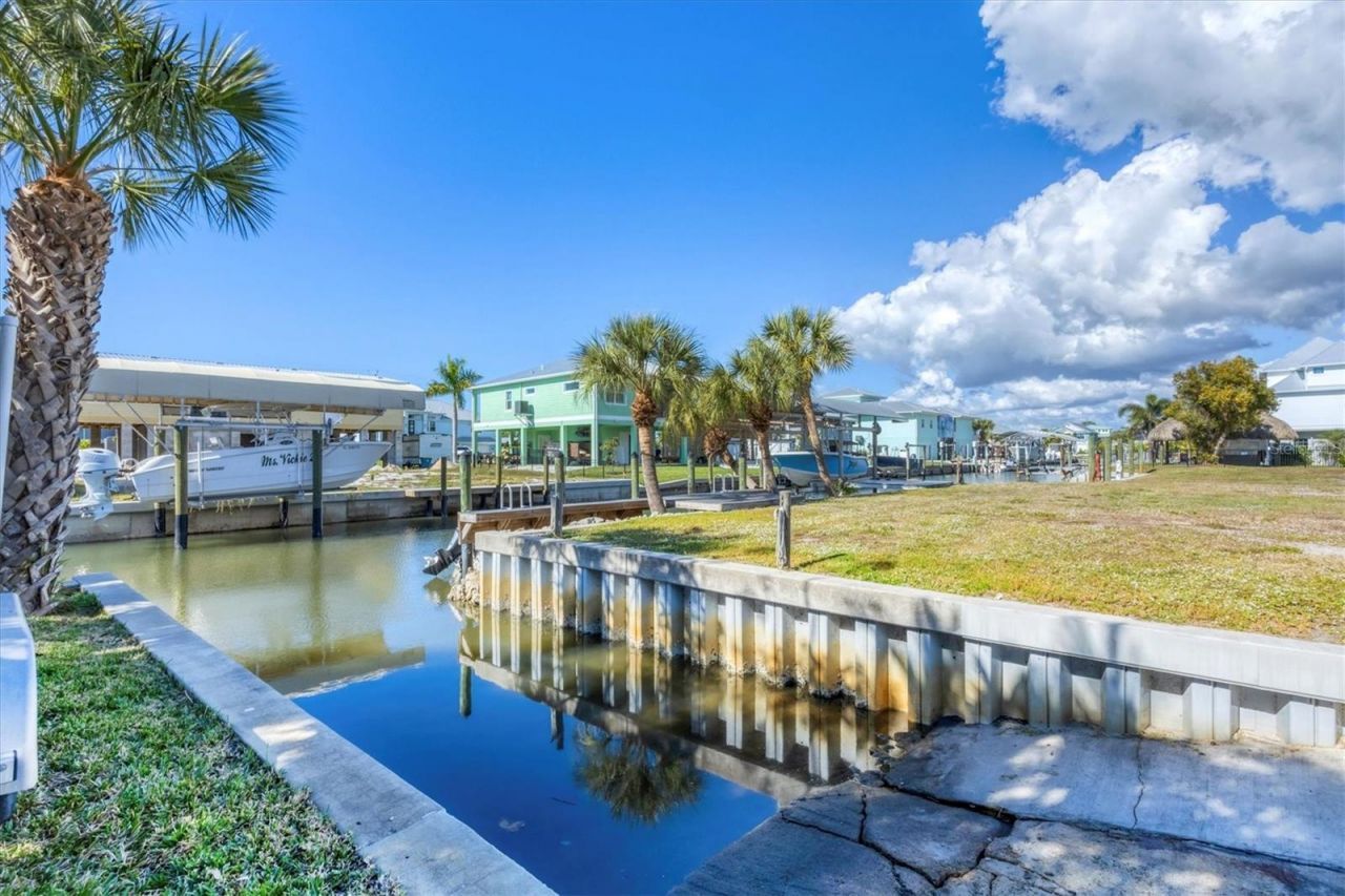 10484 Raymond Street, Englewood, FL 34224 Photo