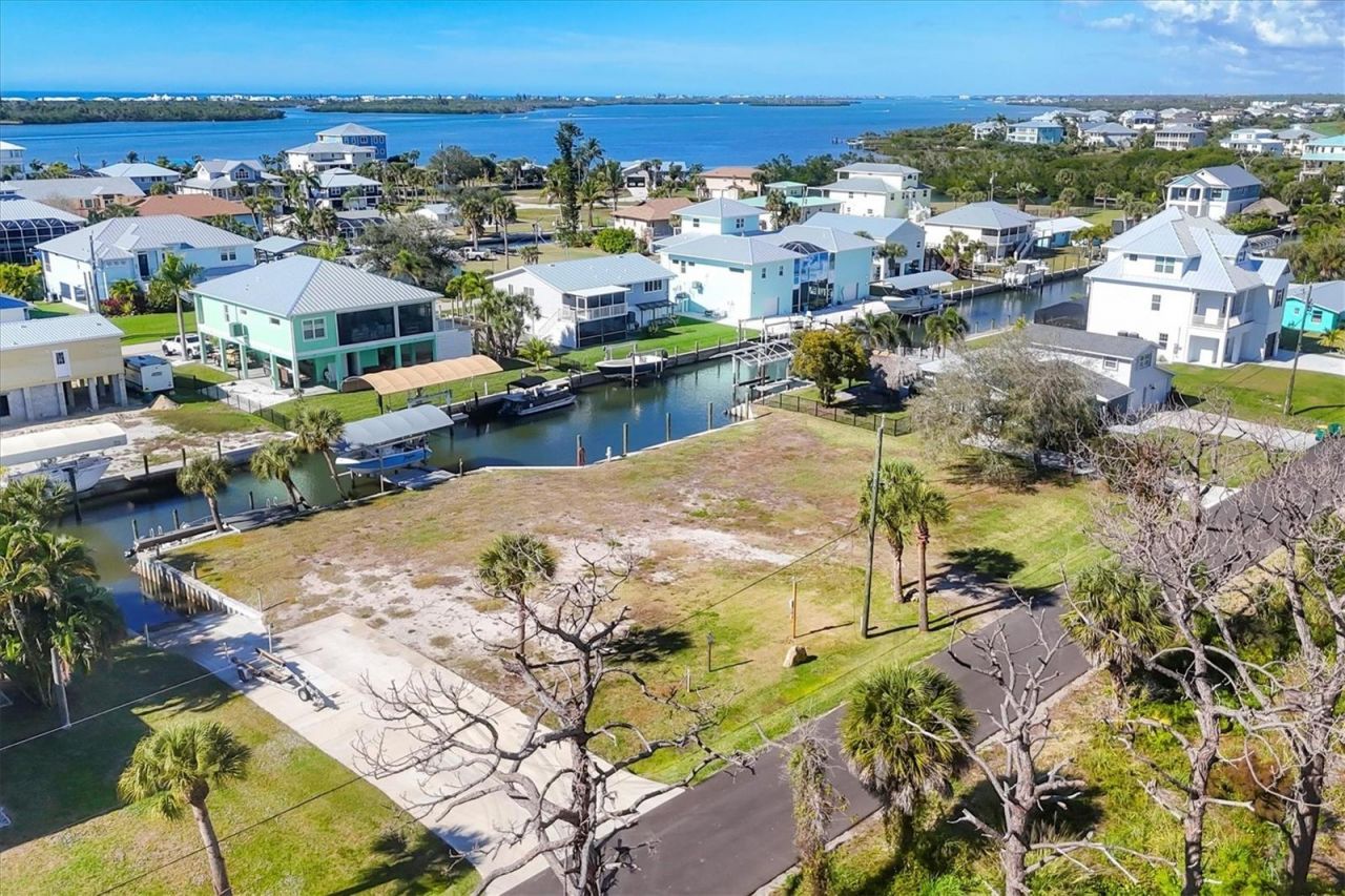 10484 Raymond Street, Englewood, FL 34224 Photo